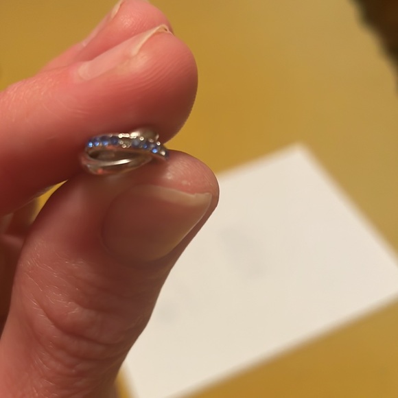 Sterling silver charm - Picture 2 of 3